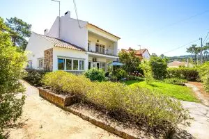 Moradia T4 em Banzão, Colares – Sintra